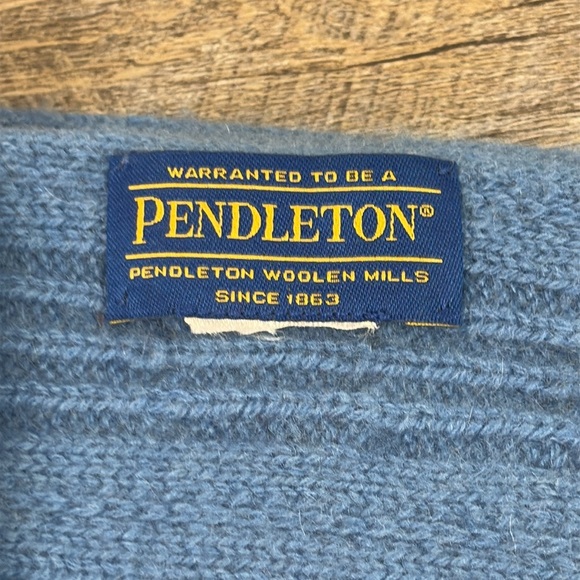 Pendleton Blue Wool  Knit Scarf -Unisex 12”W X 62”L - Picture 3 of 3